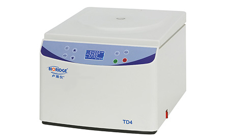 TD4低速臺(tái)式離心機(jī)